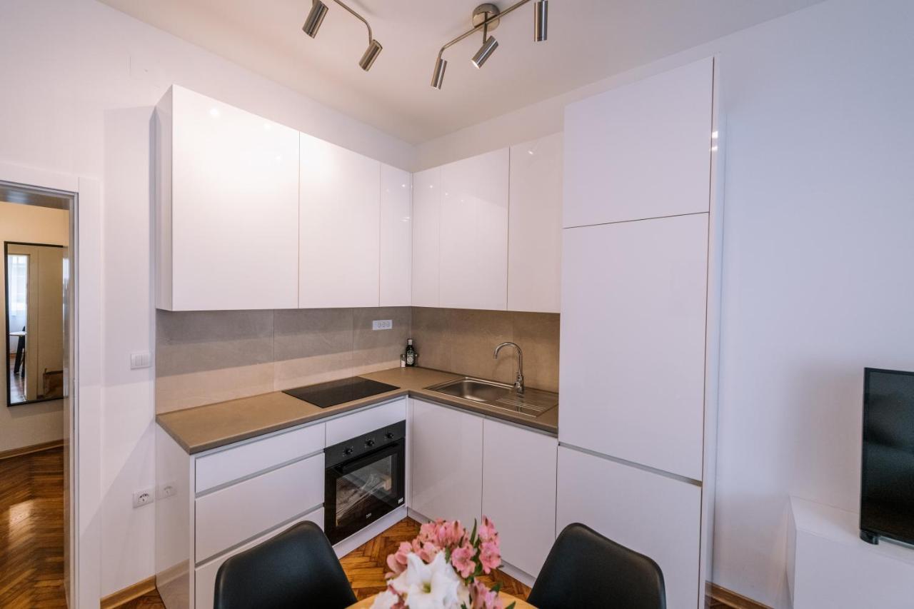 Marshal Doctor Apartment Beograd Ngoại thất bức ảnh