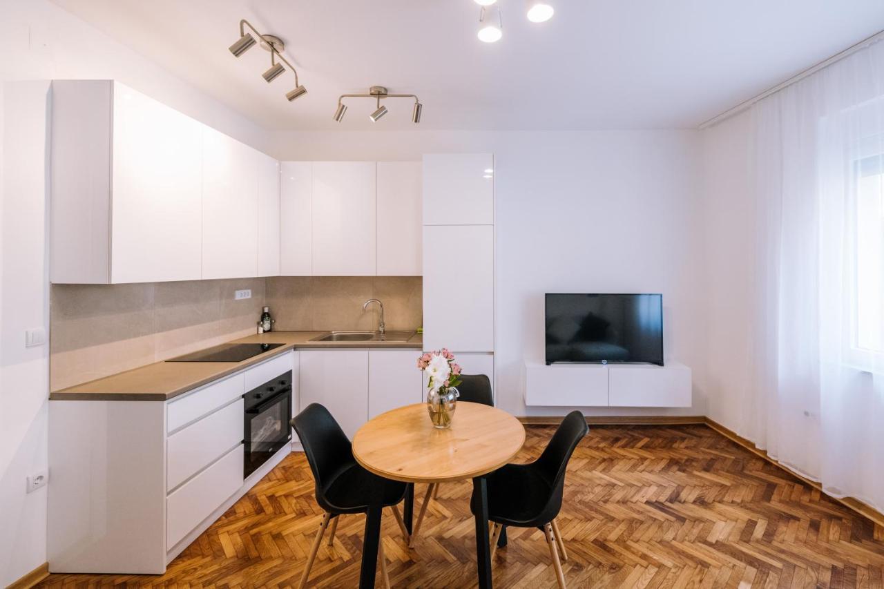 Marshal Doctor Apartment Beograd Ngoại thất bức ảnh