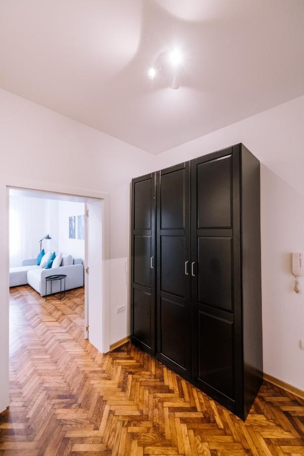 Marshal Doctor Apartment Beograd Ngoại thất bức ảnh